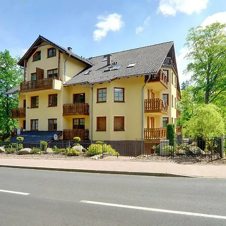 아파트 Zolty Sun Seasons 24 W Karpaczu Z Balkonem By Renters 카르파츠