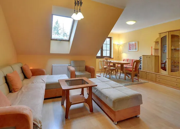 Zolty Sun Seasons 24 W Karpaczu Z Balkonem By Renters Lejlighed *